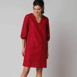 Robe broderie anglaise manches 3/4