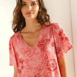Robe col V manches courtes, voile jacquard imprimé