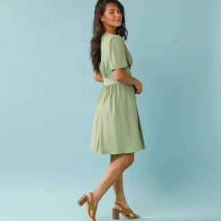 Robe courte boutonnée unie, Spécial Petites