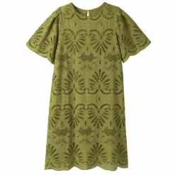 Robe courte broderie anglaise