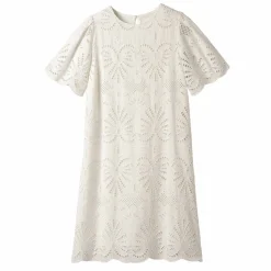 Robe courte broderie anglaise