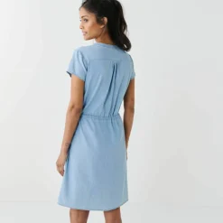 Robe courte col zippé, denim léger