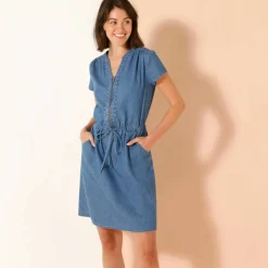 Robe courte col zippé, denim léger