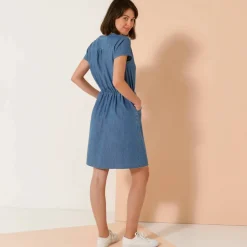 Robe courte col zippé, denim léger