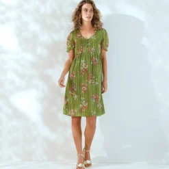 Robe courte imprimé floral, voile fils brillants