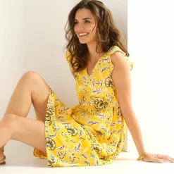 Robe courte manches volantées, crépon imprimé