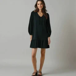 Robe courte volantée à nouettes, crêpe