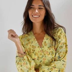 Robe imprimée, décolleté cache-cœur