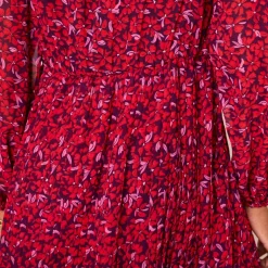 Robe imprimé fleuri, voile plissé