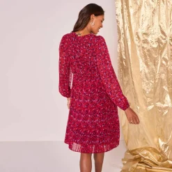 Robe imprimé fleuri, voile plissé