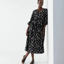 Robe longue boutonnée, imprimée