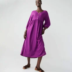Robe longue boutonnée, unie