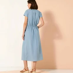Robe longue col zippé, denim léger