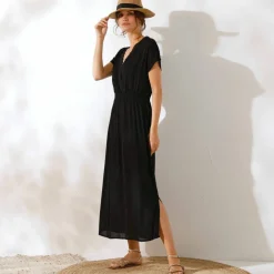 Robe longue crépon, détail macramé