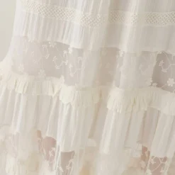 Robe longue crépon et tulle brodé