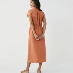 Robe longue en coton délavé