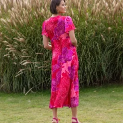 Robe longue satinée, imprimé floral