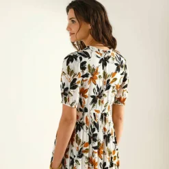 Robe longue volantée, crépon imprimé
