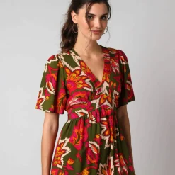 Robe longue volantée imprimée, manches courtes