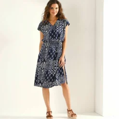 Robe manches courtes, crêpe imprimé