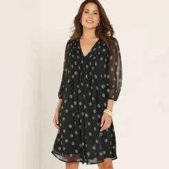 Robe à plis, voile imprimé pois