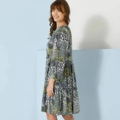 Robe évasée à volant, imprimé