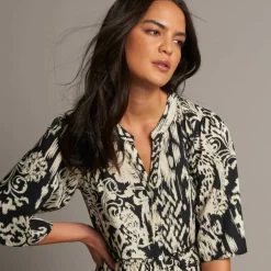 Robe évasée à volants, imprimé ethnique bicolore