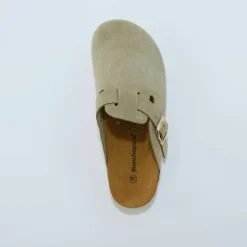 Sabots croûte de cuir avec boucle réglable