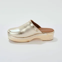 Sabots à talon cuir et bois