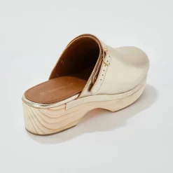 Sabots à talon cuir et bois