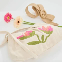 Sac pochette zippé brodé
