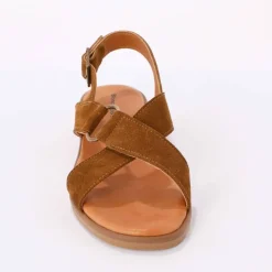 Sandales brides croisées en croûte de cuir