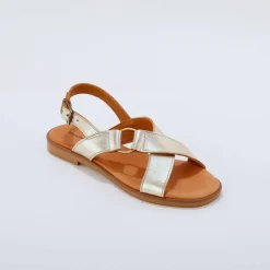 Sandales brides croisées en cuir