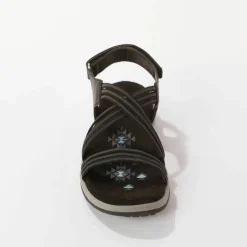 Sandales de marche brides élastiquées et scratchées