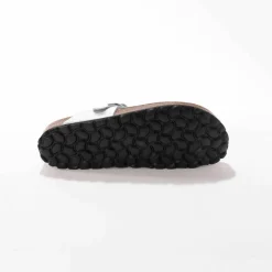 Sandales entredoigts cuir, boucle réglable
