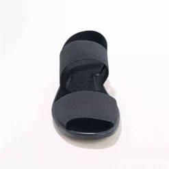 Sandales élastiquées