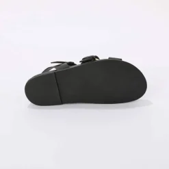 Sandales plates en cuir