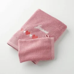 Serviettes de bain brodées cœurs, personnalisable