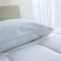 Sous-taie éponge imperméable anti-acariens Essential®