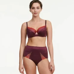 Soutien-gorge emboîtant en maille et dentelle «Tatoo love» - avec armatures