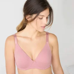 Soutien-gorge forme emboîtante bonnets moulés 