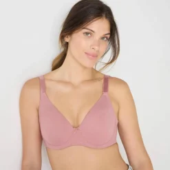 Soutien-gorge forme emboîtante bonnets moulés 
