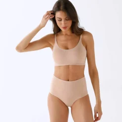 Soutien-gorge gainant coques amovibles Smooth Comfort – sans armatures