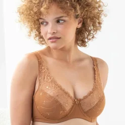 Soutien-gorge tulle et microfibre brodés forme minimiseur Antioco - avec armatures flexibles