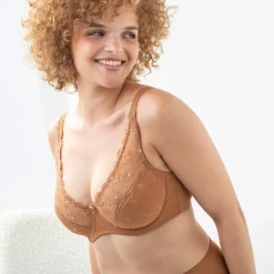 Soutien-gorge tulle et microfibre brodés forme minimiseur Antioco - avec armatures flexibles