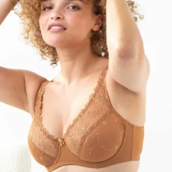 Soutien-gorge tulle et microfibre brodés forme minimiseur Antioco - avec armatures flexibles