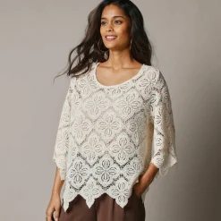 Top macramé à écailles, manches pagodes