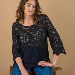 Top macramé à écailles, manches pagodes