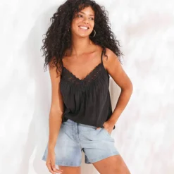 Top macramé col V, bretelles réglables