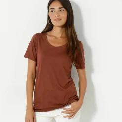 T-shirt col rond manches courtes